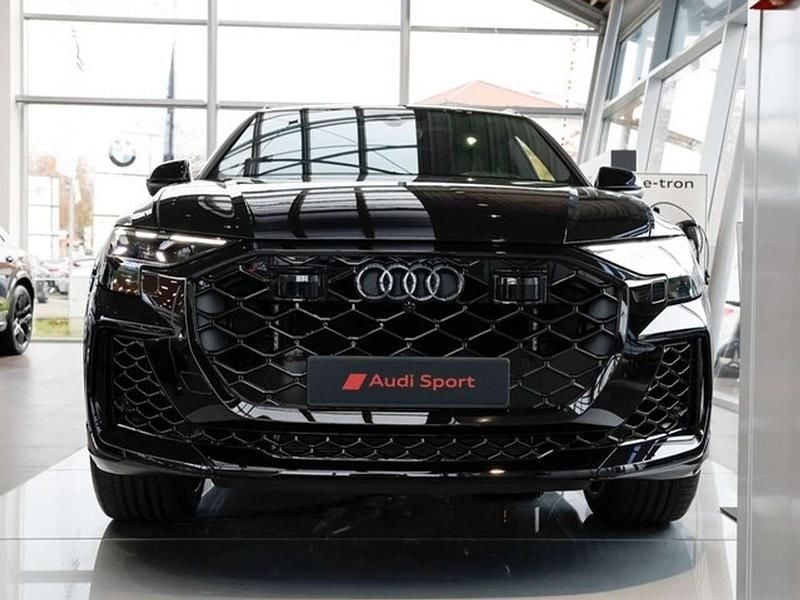 Neu Audi RS Q8 Performance 640 PS (470 kW) 2025 Mythosschwarz metallic SUV