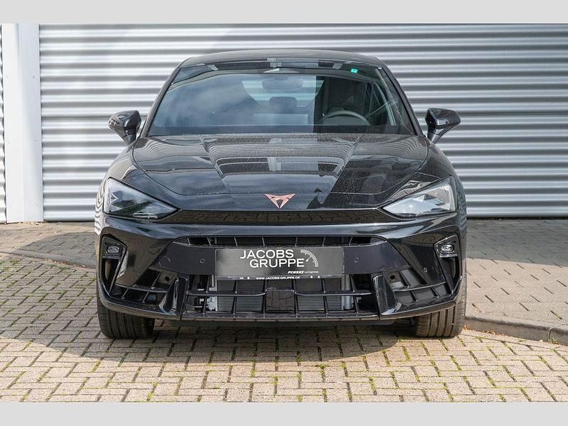 Neu Cupra Leon VZ 300 PS (220 kW) 2025 Midnight schwarz Limousine