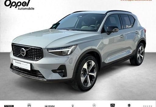 Gebraucht Volvo XC40 Plus 197 PS (144 kW) 2025 Grau SUV