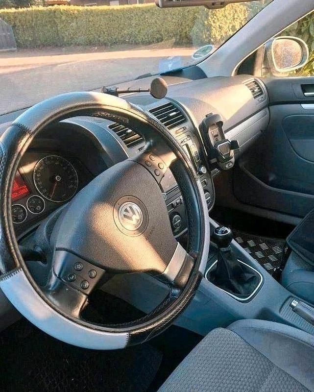 Gebraucht VW Golf V 105 PS (77 kW) 2009 Kombi