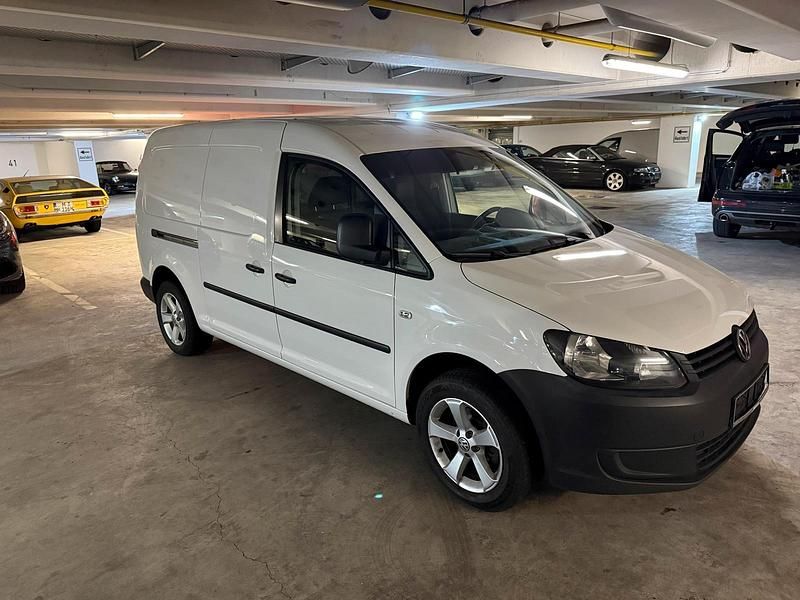 Second-hand VW Caddy Maxi 102 CP (75 kW) 2015 Alb Monovolum