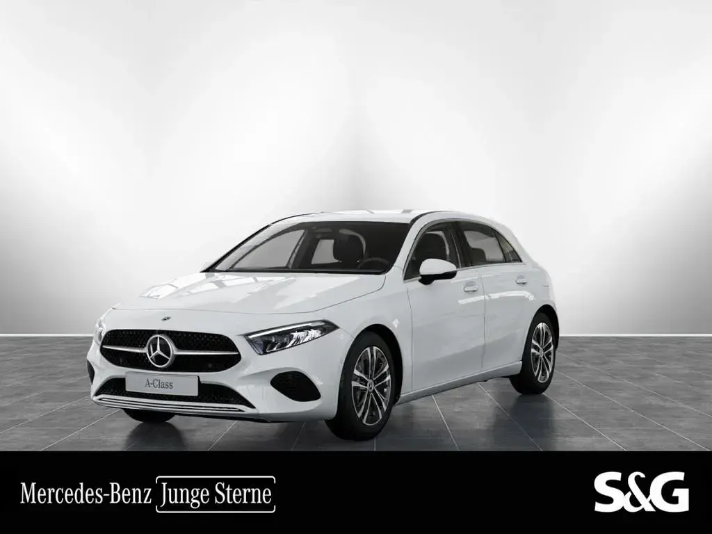 Gebraucht Mercedes A180 Progressive 136 PS (100 kW) 2025 Limousine