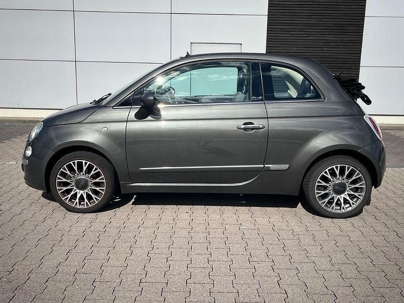 Grau Gebraucht 2012 Fiat 500C Cabrio | 4.399 € (Guter Preis) - Bild 1/4