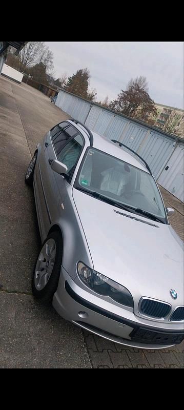 Gebraucht BMW 316 115 PS (84 kW) 2003 Silber Kombi