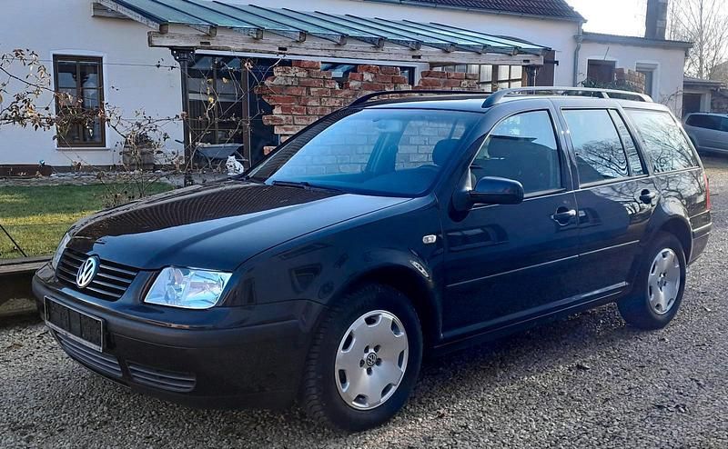 Gebraucht VW Bora 101 PS (74 kW) 2002 Schwarz Kombi
