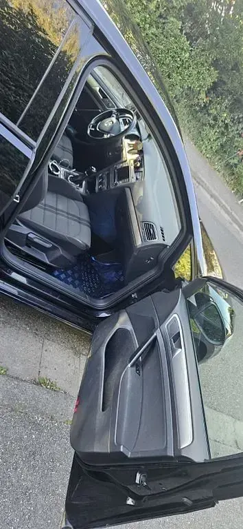 Gebraucht VW Golf VII Trendline 110 PS (80 kW) 2013 Schwarz Limousine