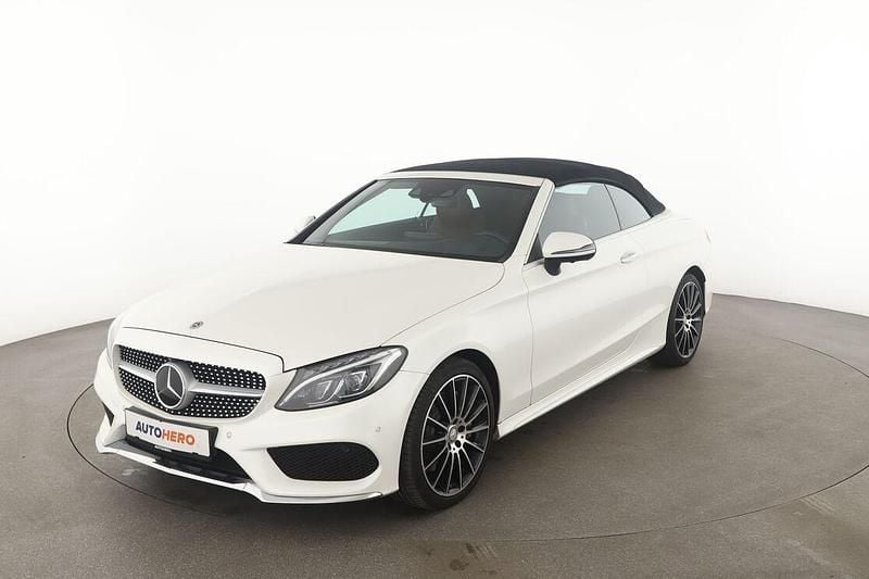 Weiß Gebraucht 2016 Mercedes C300 AMG line Cabrio | 28.410 € (Fairer Preis) - Bild 1/3