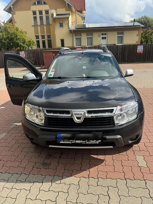 Andere farben Gebraucht 2011 Dacia Duster SUV | 6.500 € (Etwas zu teuer) - Bild 1/4