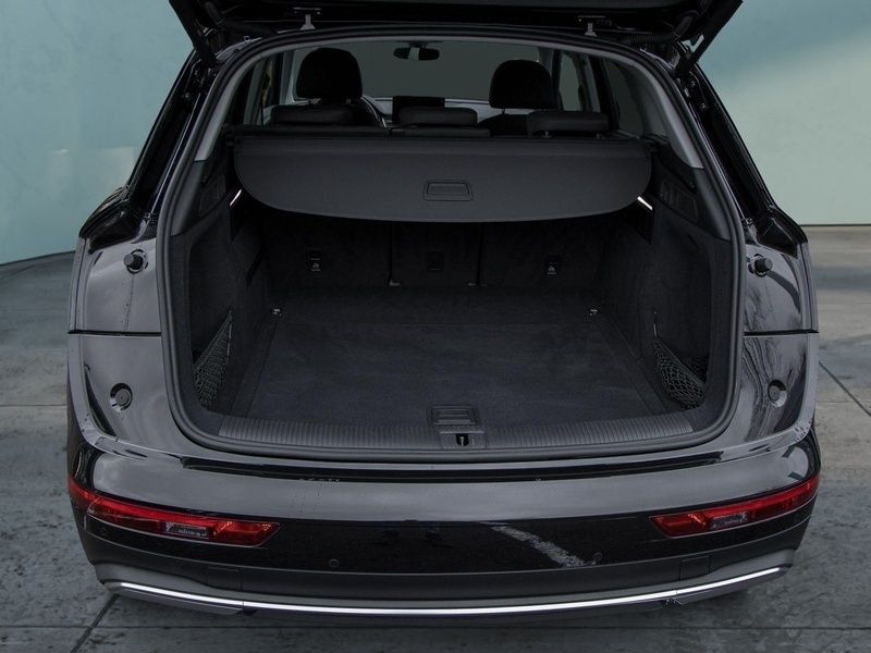 Gebraucht Audi Q5 265 PS (194 kW) 2023 Schwarz SUV