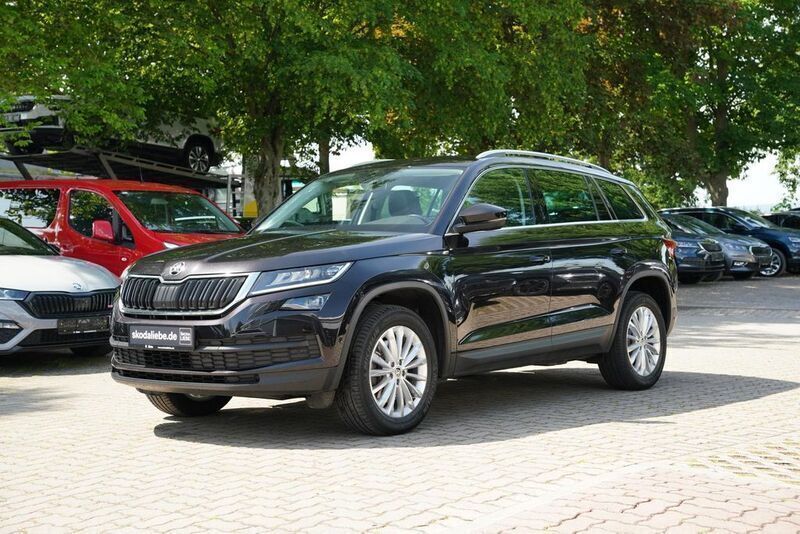 Schwarzmagic perleffekt Gebraucht 2017 Skoda Kodiaq Style SUV | 25.890 € (Fairer Preis) - Bild 1/4
