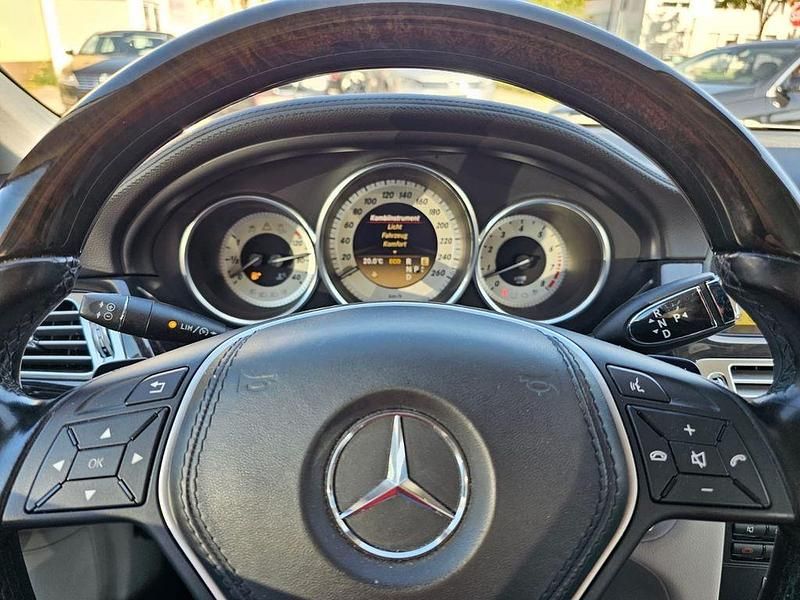 Gebraucht Mercedes CLS350 306 PS (225 kW) 2012 Grau Limousine