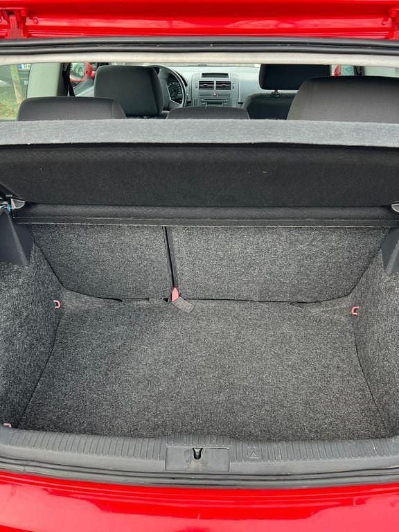 Gebraucht VW Polo Comfortline 64 PS (47 kW) 2006 Rot Kleinwagen