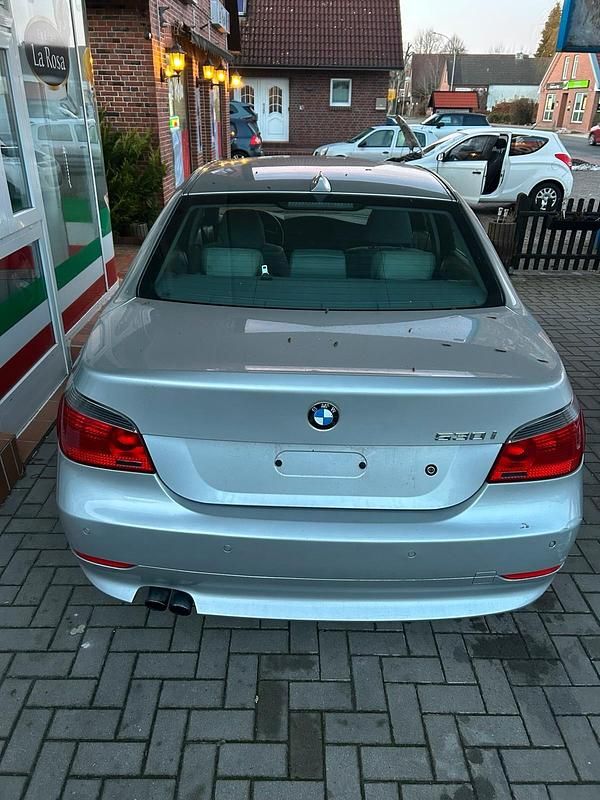 Gebraucht BMW 530 231 PS (169 kW) 2003 Limousine