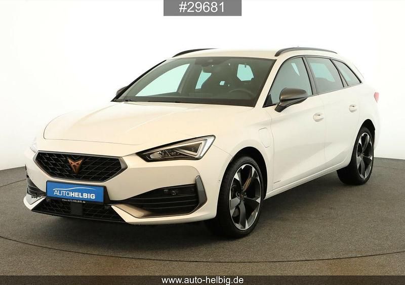 Weiß Gebraucht 2022 Cupra Leon Limousine | 25.790 € (Guter Preis) - Bild 1/4