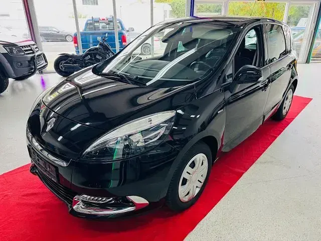 Gebraucht Renault Scenic E-Tech Bose Edition 131 PS (96 kW) 2013 Schwarz (sternenschwarz) Limousine