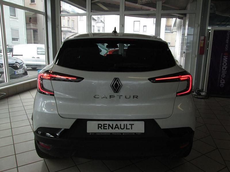 Gebraucht Renault Captur Techno 140 PS (102 kW) 2025 Weiß SUV
