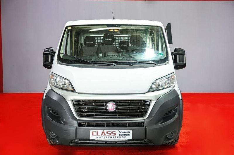 Weiß Gebraucht 2016 Fiat Ducato Van | 14.450 € (Guter Preis) - Bild 1/4