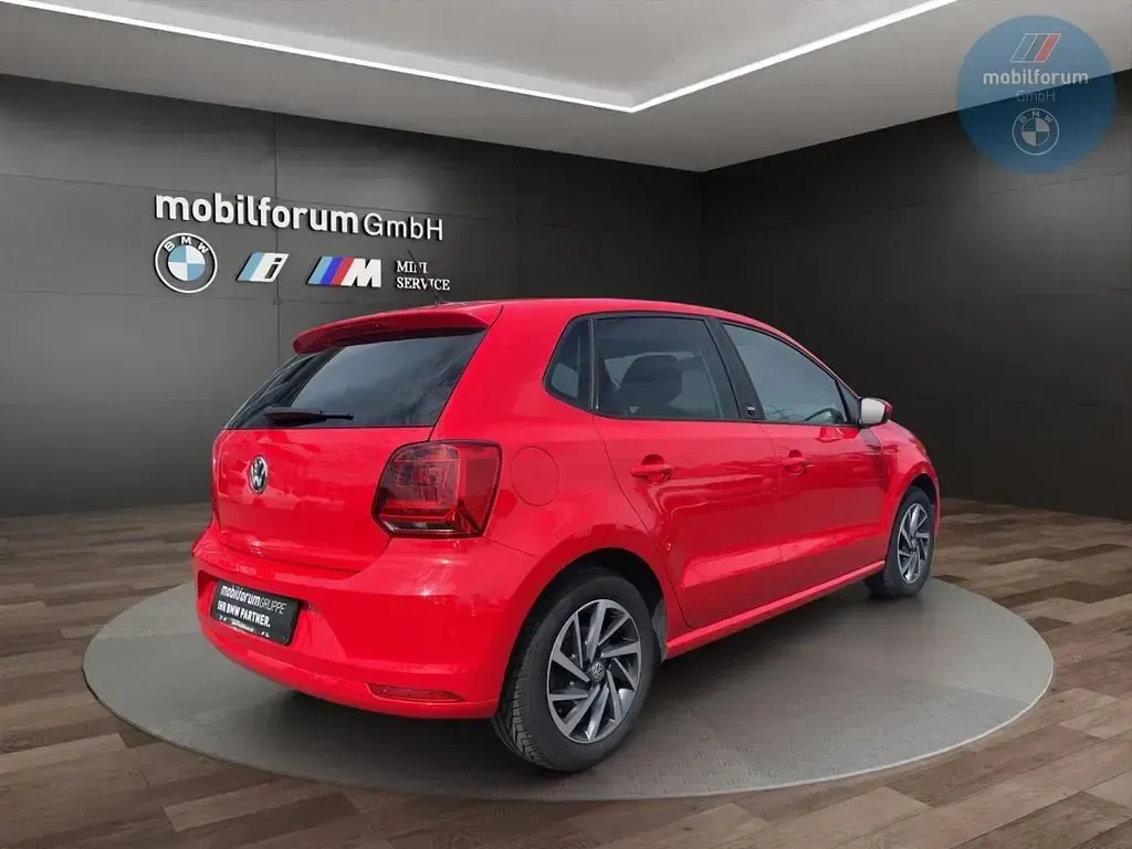 Gebraucht VW Polo Sound 75 PS (55 kW) 2017 Rot Limousine