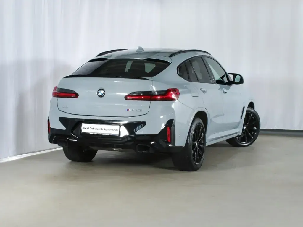 Gebraucht BMW X4 M Sport 360 PS (264 kW) 2022 Grau SUV