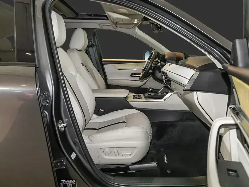 Gebraucht Mazda CX-60 Takumi-Line 254 PS (186 kW) 2025 Grau SUV