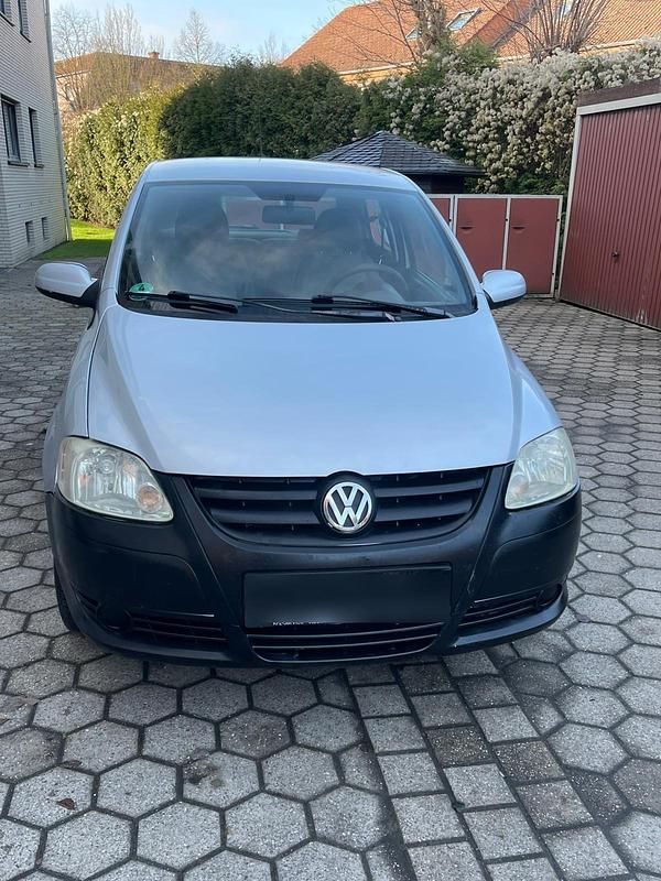 Grau Gebraucht 2008 VW Fox Kleinwagen | 1.250 € (Guter Preis) - Bild 1/4