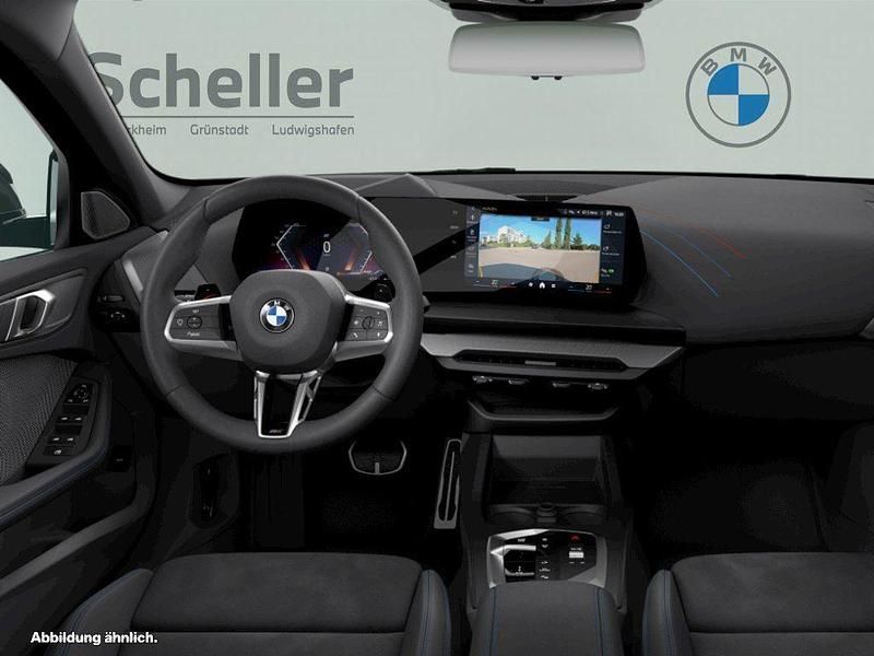 Uusi BMW 120 Performance 170 HP (125 kW) 2026 Musta Viistoperä