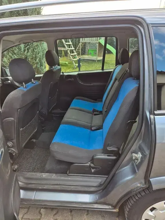 Gebraucht Opel Zafira 125 PS (91 kW) 2004 Grau Van / Kleinbus