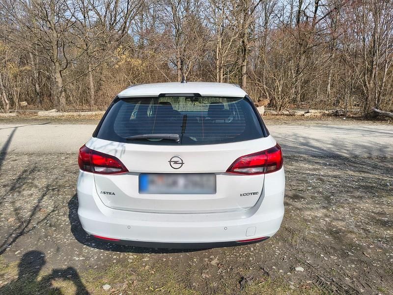 Gebraucht Opel Astra 110 PS (80 kW) 2018 Weiß Kombi