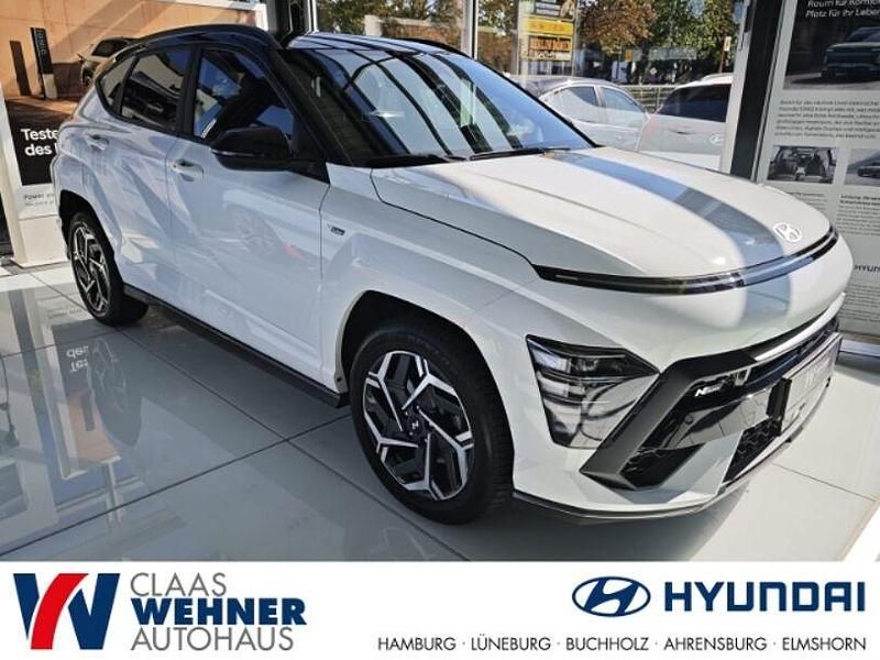 Weiss Gebraucht 2024 Hyundai Kona N Line SUV | 29.900 € (Fairer Preis) - Bild 1/4