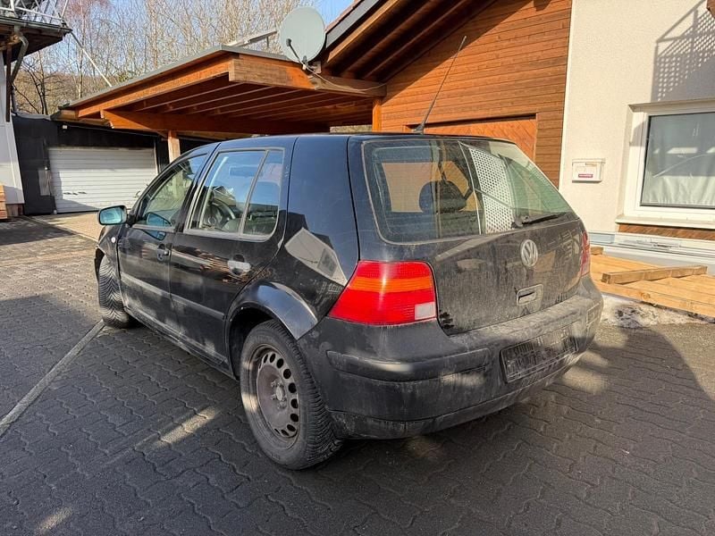 Gebraucht VW Golf IV Edition 90 PS (66 kW) 2000 Schwarz Limousine