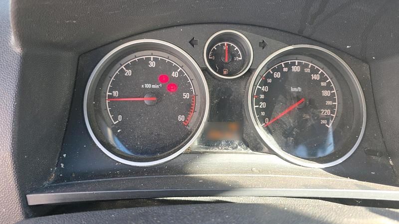 Gebraucht Opel Zafira 110 PS (80 kW) 2008 Blau Van / Kleinbus