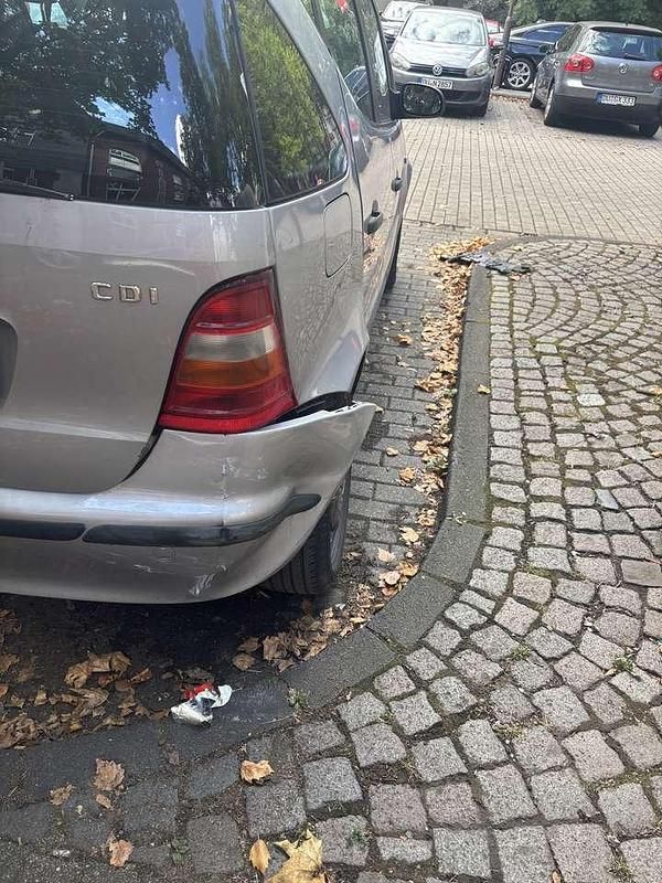 Gebraucht 2000 Mercedes A170 Classic Limousine | 1.200 € (Fairer Preis) - Bild 1/4