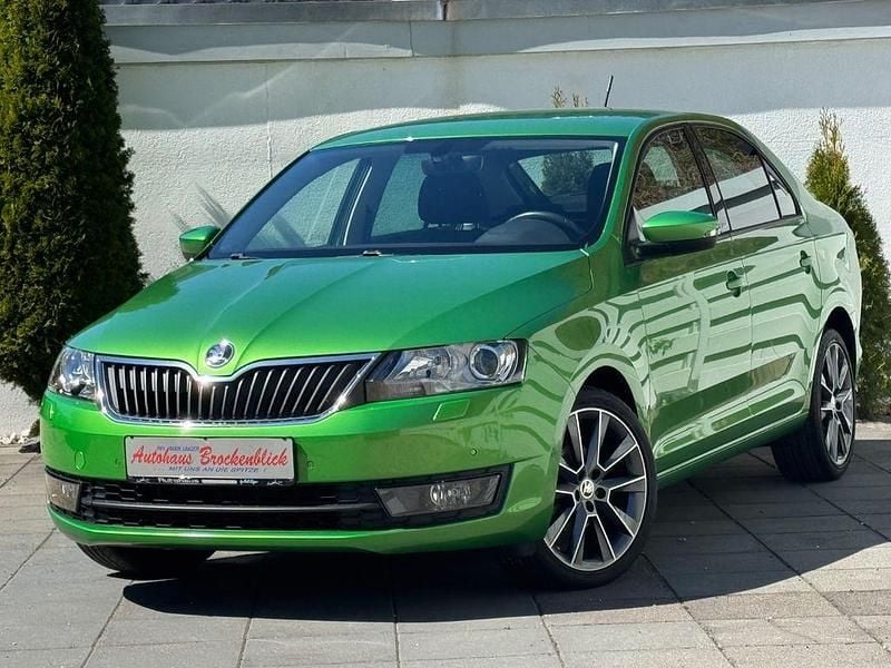 Second-hand Skoda Rapid 90 CP (66 kW) 2015 Verde Hatchback