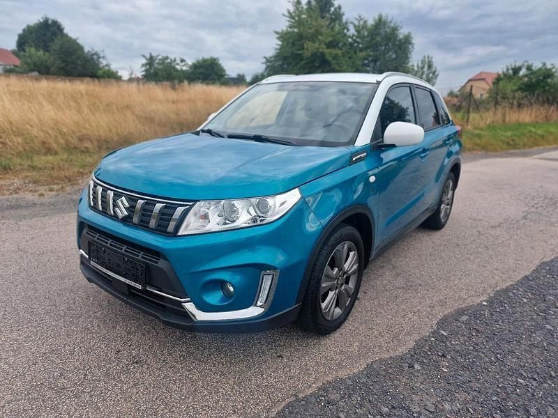 Grün Gebraucht 2019 Suzuki Grand Vitara SUV | 15.555 € - Bild 1/4