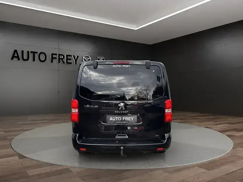 Gebraucht Peugeot Traveller Allure 177 PS (130 kW) 2020 Schwarz Van / Kleinbus
