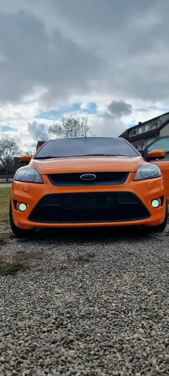 Gebraucht Ford Focus ST 225 PS (165 kW) 2009 Orange Coupé