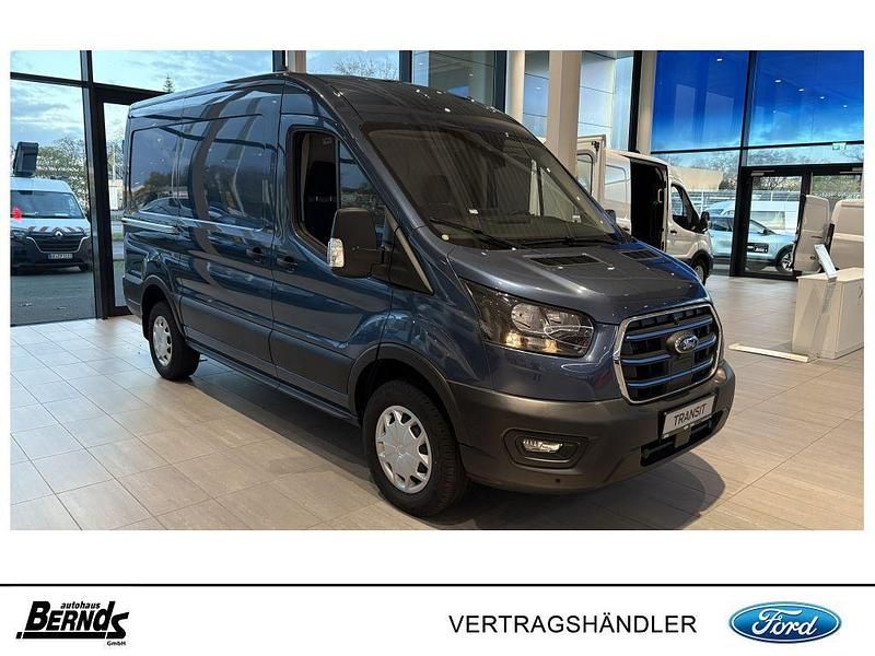 Używany Ford E-Transit Trend 135 kW (184 KM) 2022 Niebieski Van