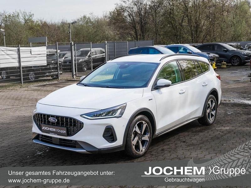 Usata Ford Focus Active 125 CV (91 kW) 2022 Bianco Berlina