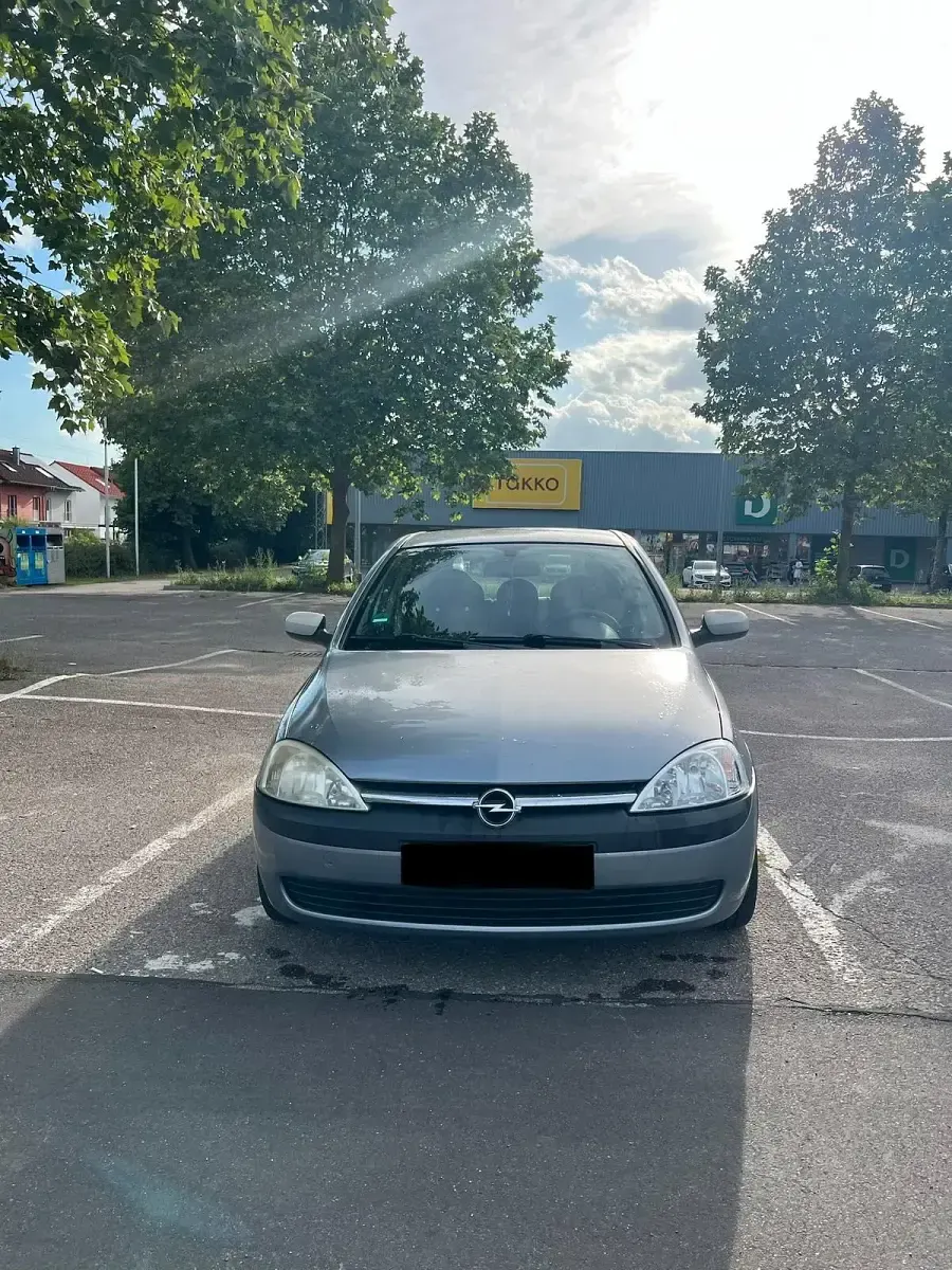 Gebraucht Opel Corsa 75 PS (55 kW) 2003 Silber Kleinwagen