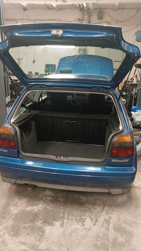 Gebraucht VW Golf III 75 PS (55 kW) 1997 Blau Kleinwagen