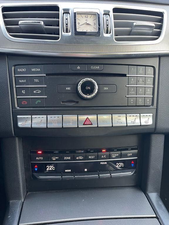 Gebraucht Mercedes E350 AMG line 258 PS (189 kW) 2016 Schwarz Kombi