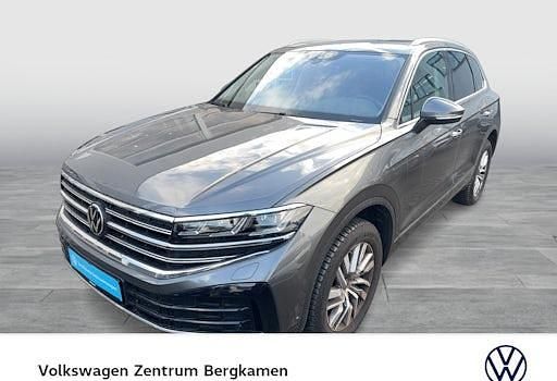 Gebraucht VW Touareg Elegance 231 PS (169 kW) 2025 Grau SUV