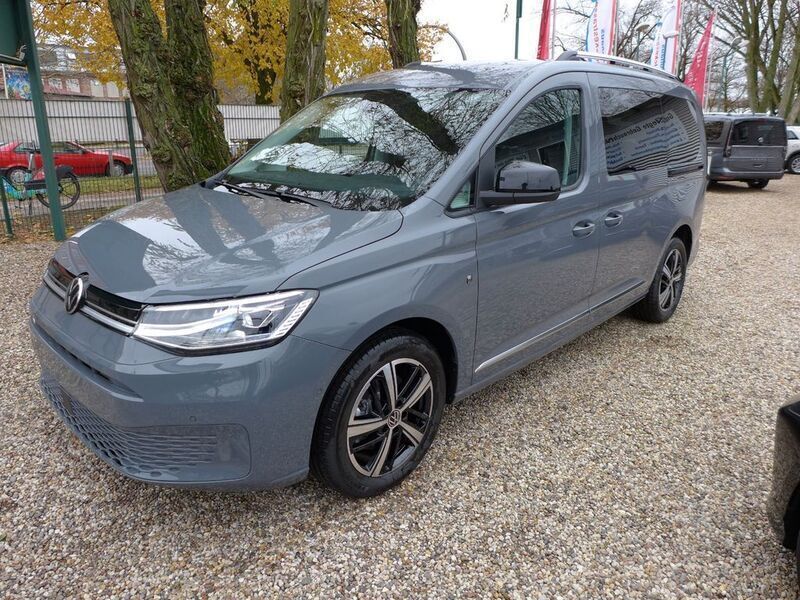Pure grey Neu 2024 VW Caddy Maxi Style Van / Kleinbus | 44.980 € (Etwas zu teuer) - Bild 1/4
