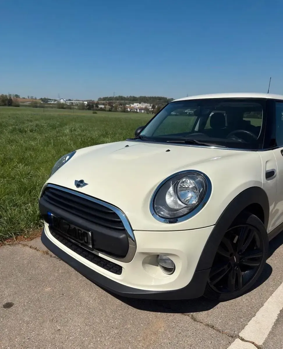 Gebraucht Mini ONE 102 PS (75 kW) 2016 Weiß Kleinwagen