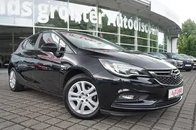 Gebraucht Opel Astra 125 PS (91 kW) 2019 Schwarz Limousine