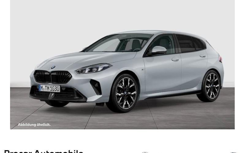 Grau Gebraucht 2025 BMW 120 M Sport Kleinwagen | 34.330 € (Teuer) - Bild 1/4