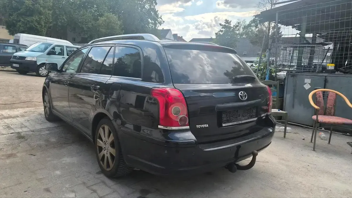 Gebraucht Toyota Avensis 177 PS (130 kW) 2006 Schwarz Kombi