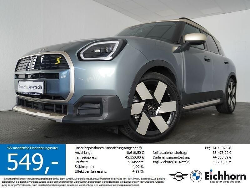 Smokey green Gebraucht 2024 Mini John Cooper Works Countryman SUV | 40.750 € - Bild 1/4