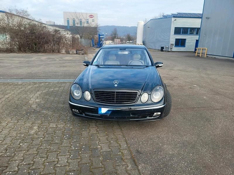 Gebraucht Mercedes E320 224 PS (164 kW) 2003 Schwarz Limousine