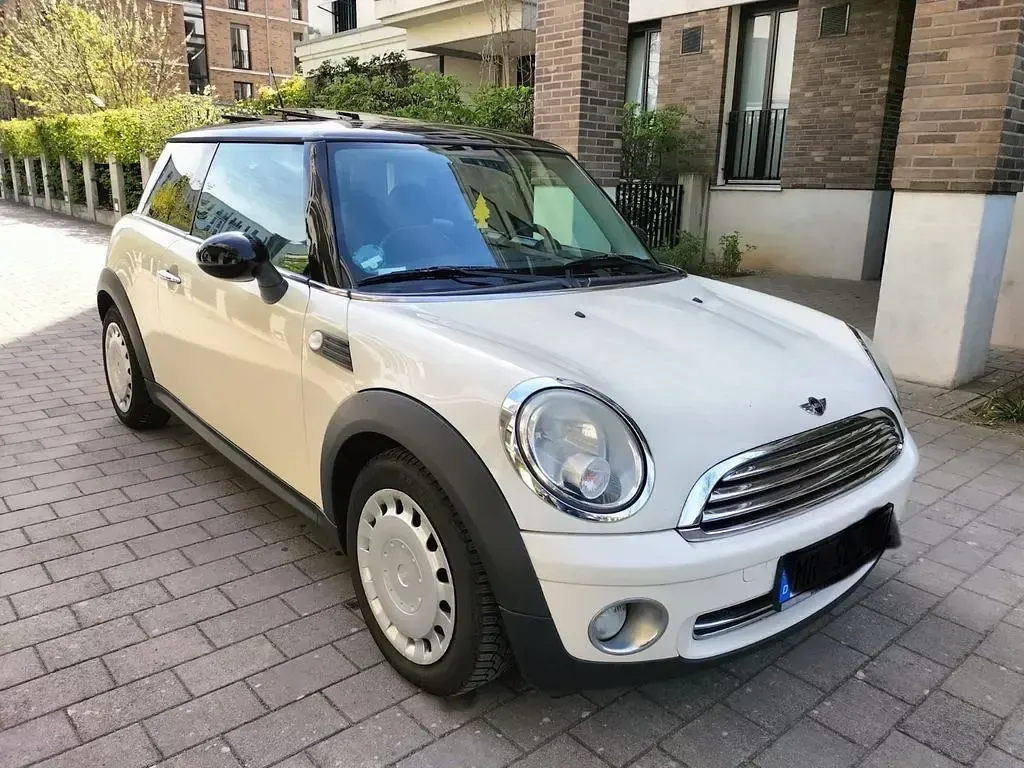 Używany Mini Cooper 120 KM (88 kW) 2008 Beżowy Hatchback